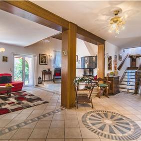 4 Bedroom Villa with Pool and Annex near Porec, Sleeps 8